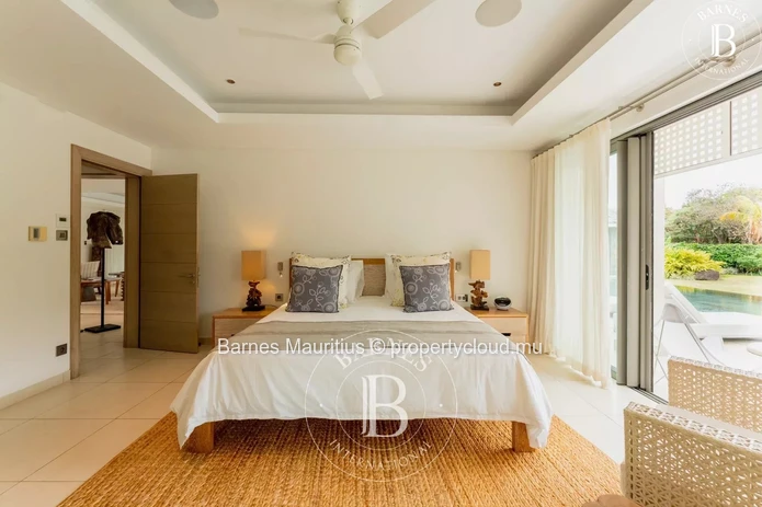 ANAHITA GOLF RESORT - Luxury 4-Bedroom Villa