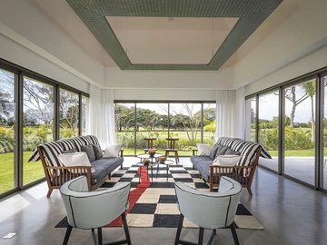 4 Bedroom Villa