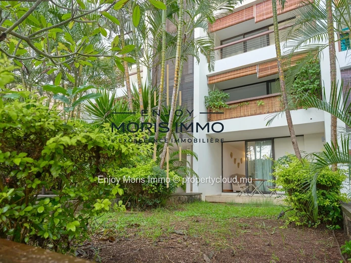 Beautiful apartment in Trou aux Biches—walking distance to the beach