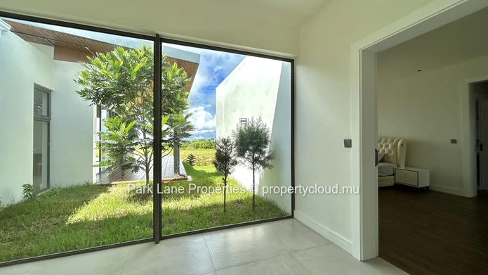 Élégante villa de 3 chambres à louer dans un domaine de golf
