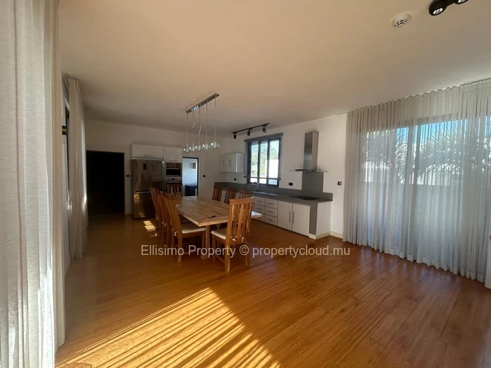 Stunning 3-Bedroom Villa for Rent in a Secure Gated Residence