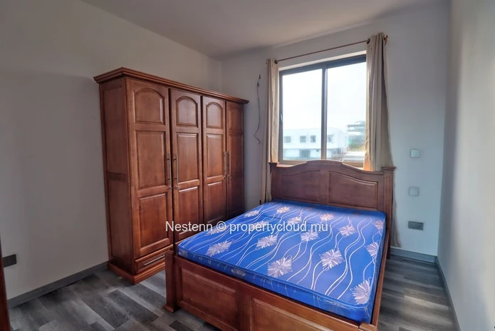 Villa duplex moderne à Côte d'Or avec 4 chambres, 3 salles de bains, vue sur la montagne, cuisine américaine meublée ...