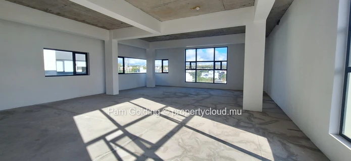 Prime Commercial Floor for Sale – Ebene Square, Ebene Cybercity