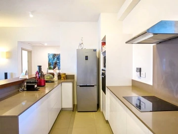 Spacious 3-Bedroom Apartment with Pool in Haute Rive, Mauritius