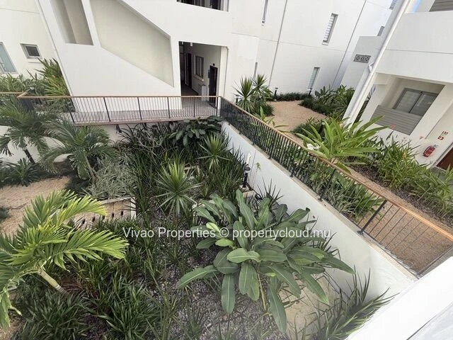 Appartement 2 chambres accessible aux non-mauriciens avec piscine à vendre à Péreybère