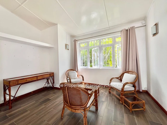 Grande propriété composée de deux résidences à vendre à Grand Gaube