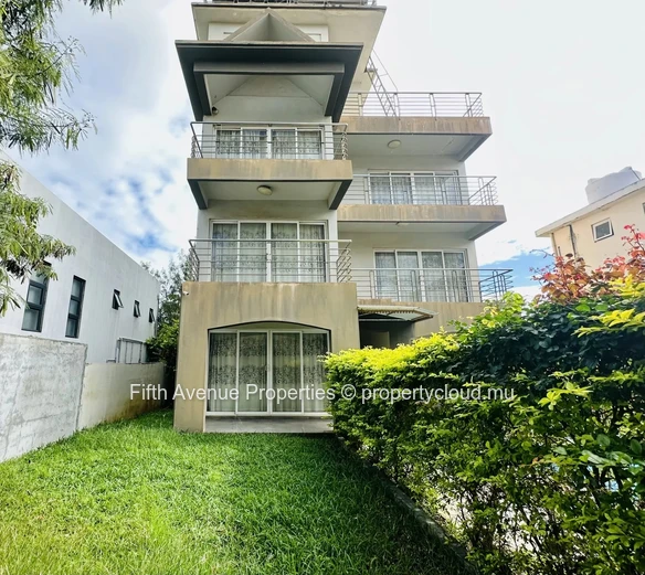 25-Bedroom Guest House – Exceptional Investment Opportunity