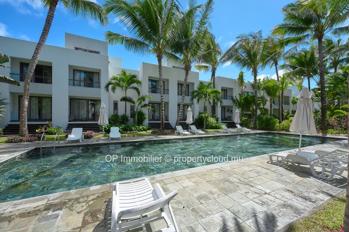 3-Bedroom RES Townhouse with Pool in Pereybere