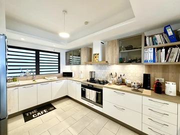 3 Bedroom Townhouse, Duplex