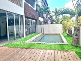 Luxueux Appartement de 3 Chambres au Rez-de-Chaussée - Votre Oasis à Quelques pas de la Plage !
