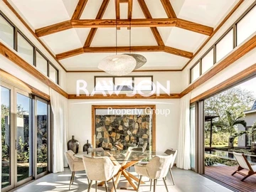 4 Bedroom Villa