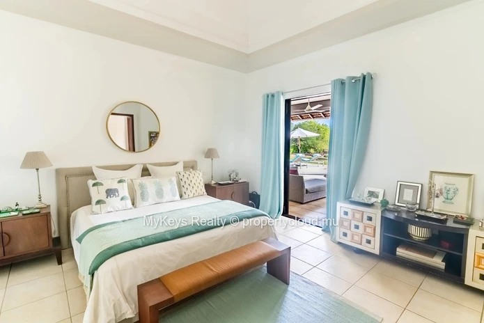 Villa d'exception dans un Golf.