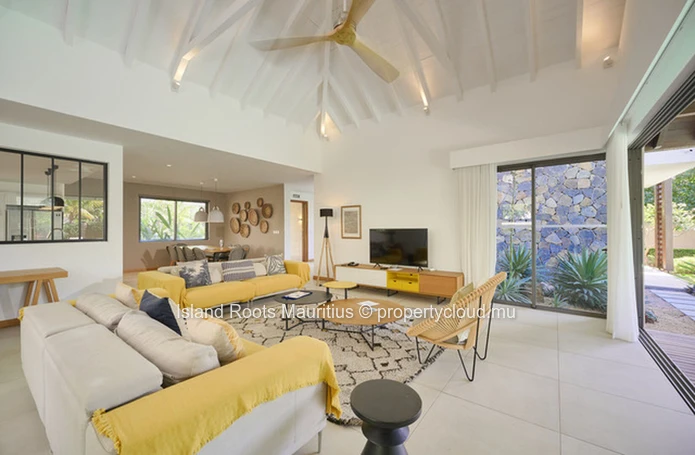 Exceptional luxury villa in a secure residence in Grand Gaube!