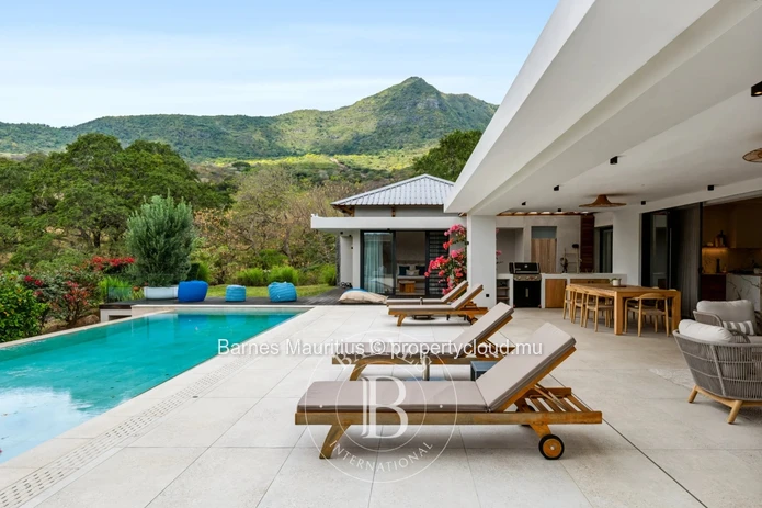 RIVIÈRE NOIRE - Villa d’exception au cœur d’un écrin tropical - 5 chambres
