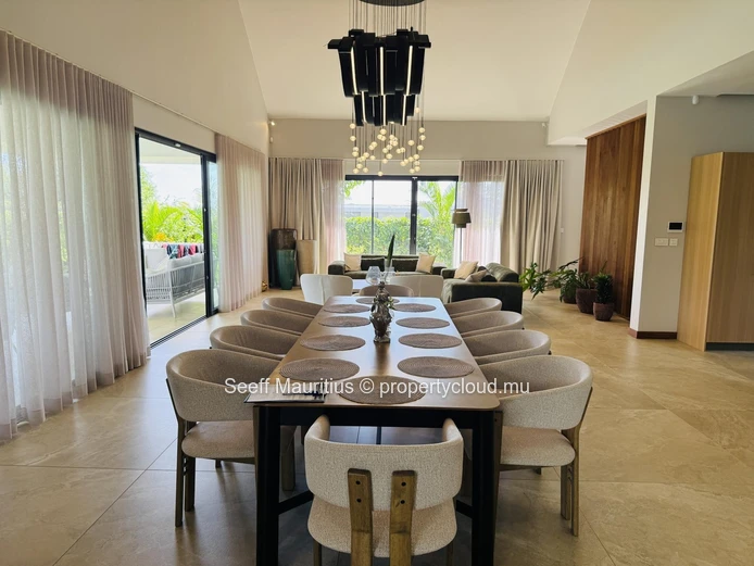 Elegant Family Villa in Bois Chandelle Mont Choisy