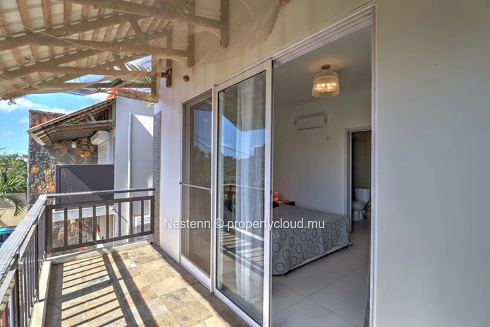 Beautiful 3-bedroom duplex in Pointe aux Piments