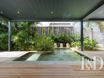 4 Bedroom Villa