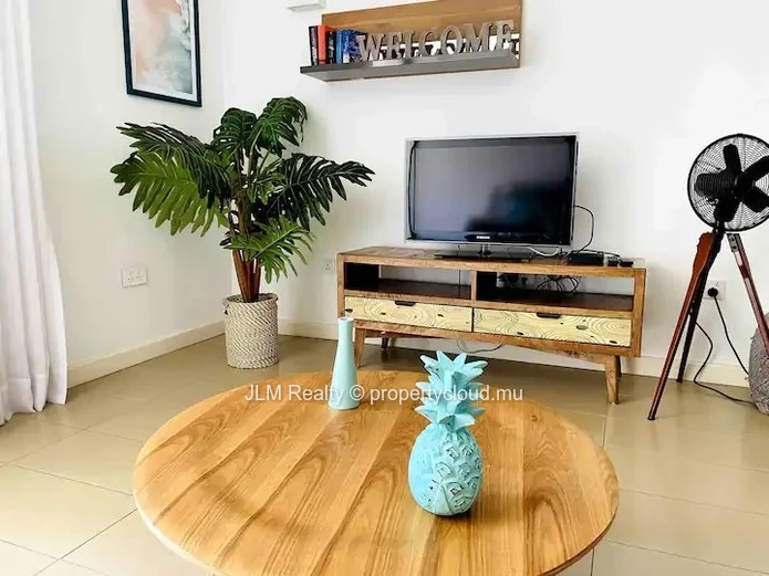 A Vendre: Deux Appartements Jumelés au Rez-de-Jardin à Trou aux Biches, Île Maurice