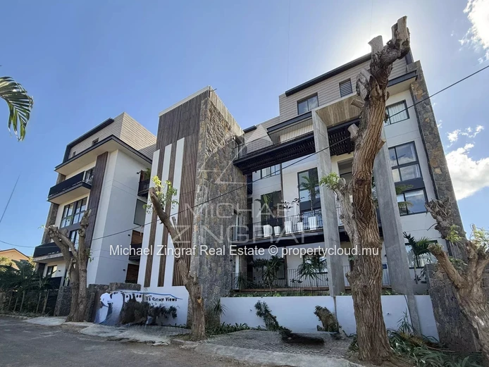 Exceptional Duplex in Pointe aux Canonniers