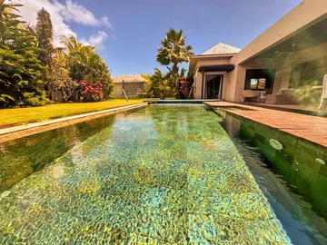 4 Bedroom Villa