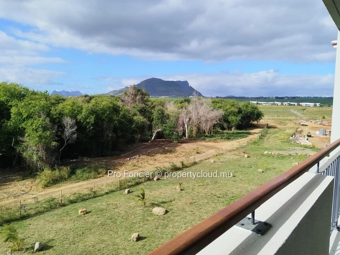Appartement à louer à Flic-en-Flac - Neuf avec vue dégagée