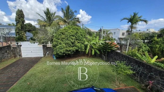 POINTE AUX CANONNIERS - Spacious family home - 4 bedrooms