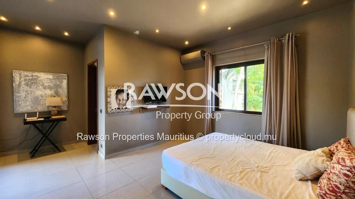 Villa 4 Chambres | Bureau | Piscine | Accessible Aux Étrangers | Pereybere | €