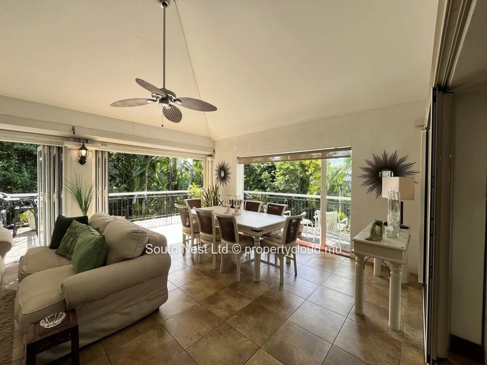 Elegant Family Residence in a Prime and Secure Estate