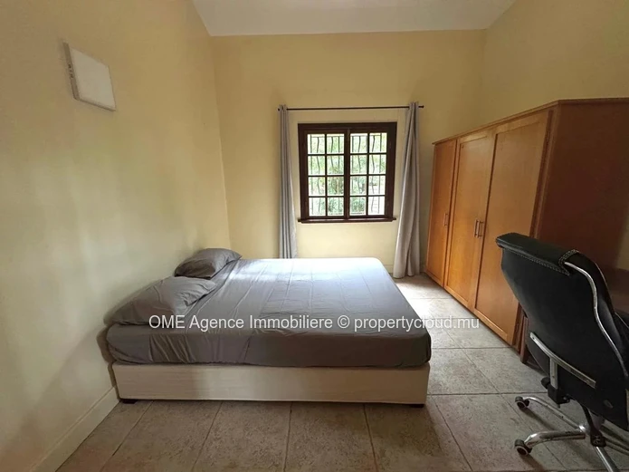 Grande villa familiale 420 m² | Piscine & vue tourelle | Black Rock - Tamarin