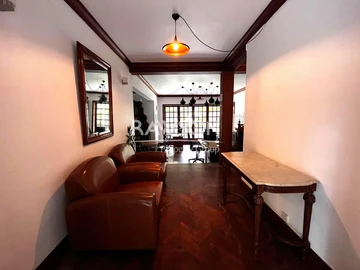 Maison de 12 Chambres