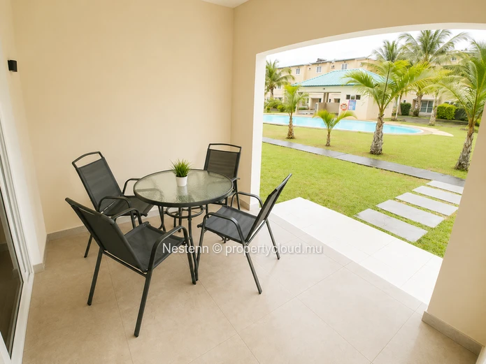 Triplex 3 chambres avec piscine commune – Grand Gaube