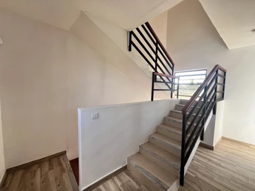 3 Bedroom Townhouse, Duplex
