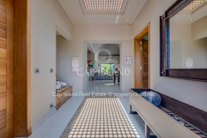 Villa 5 chambres et son jardin tropical - GRAND BAIE -