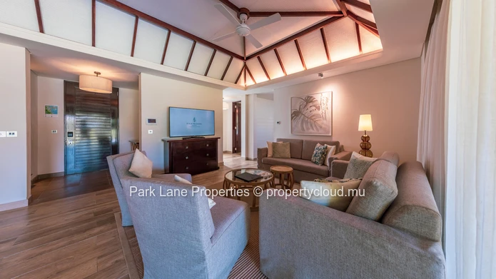 Luxury IRS Four Seasons Villa Suite with Private Pool, Golf & Ocean Views