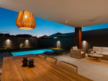 4 Bedroom Villa