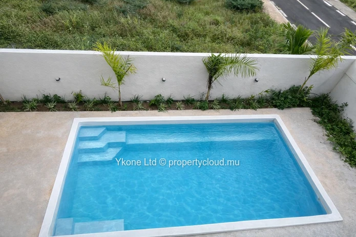 New Villa For Sale In Balaclava