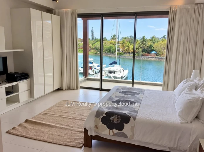 Superb penthouse with marina access for sale in Black River, Mauritius