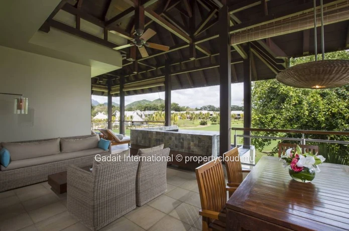 Penthouse H101 : 3 chambres, 215m² avec vue mer | Anahita Beau Champ, île Maurice