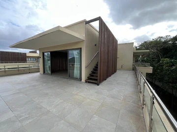 3 Bedroom Commercial Property