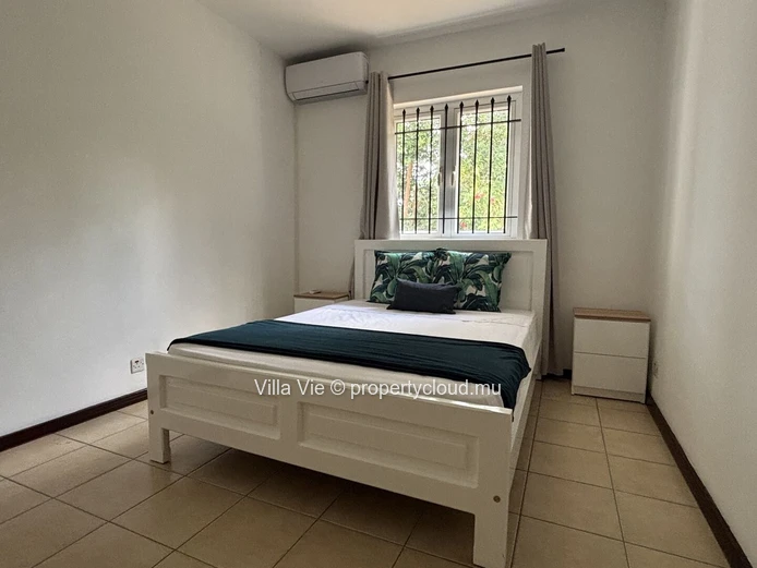 Roches Noires - 3-bedroom family home with swimming pool