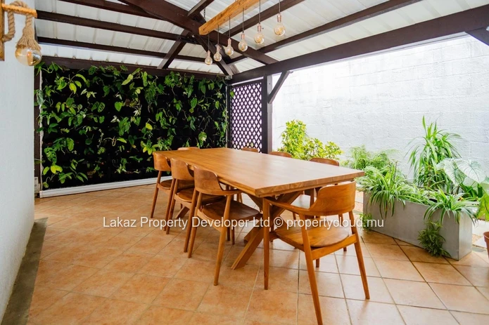 Cosy House for sale - Accessible to Locals only