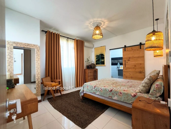 Stunning contemporary 3-bedroom villa in Pereybère – Long-term rental