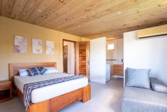 2 bedroom apartment with Views of Le Morne 