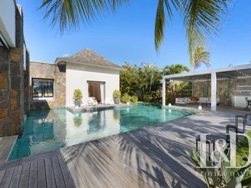 4 Bedroom Villa