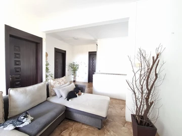 5 Bedroom Villa