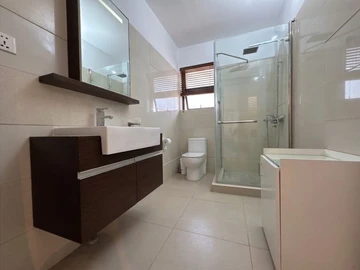 4 Bedroom Apartment