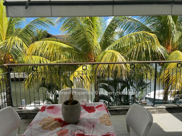 Appartement Townhouse Moderne à Vendre – La Balise Marina, Rivière Noire