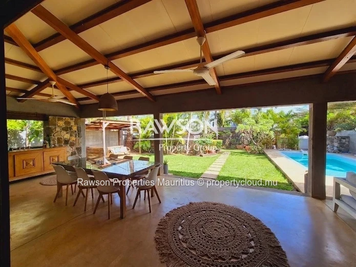 Charming 4-Bedroom Double Storey House for Rent | Private Pool, Kiosk & Large Terrace | Tamarin