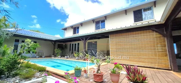 PEREYBÈRE - Spacious and Beautiful House - 4 Bedrooms
