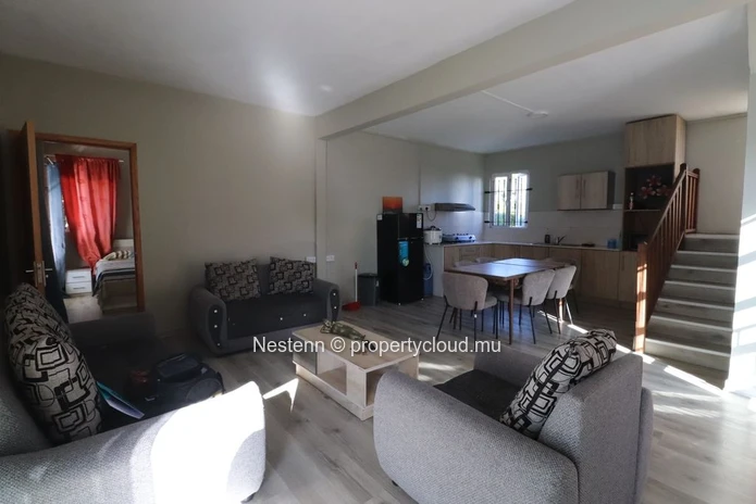 Charming 3-bedroom house with private pool 